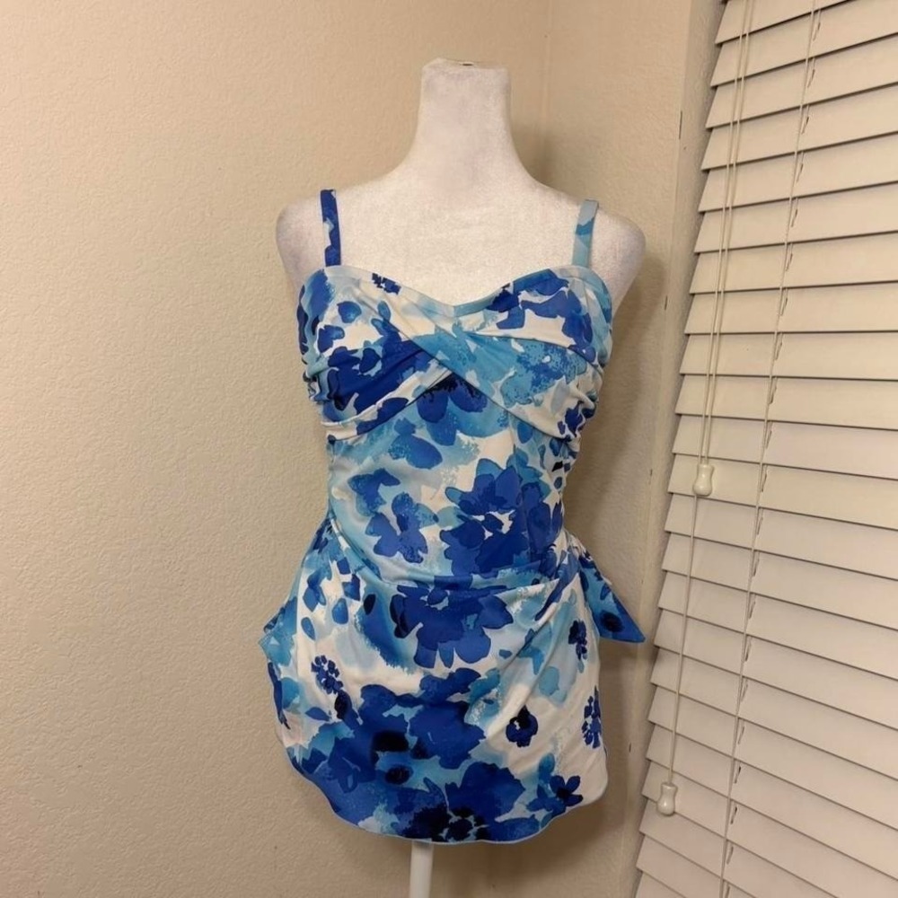 Maxine of Hollywood swimsuit one piece blue floral wrap skirt sz 14 bathing suit